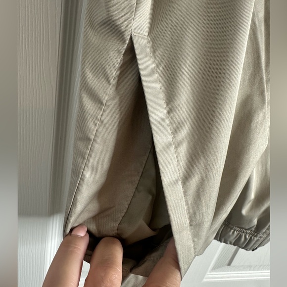 Greg Norman Full Zip Vest, Beige/Tan Windbreaker, Size XL - Picture 4 of 13